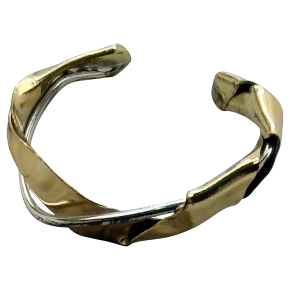 Gold Tone Cuff Bracelet Women 8.75” Open Bangle Twisted Metal Statement - Picture 4 of 7
